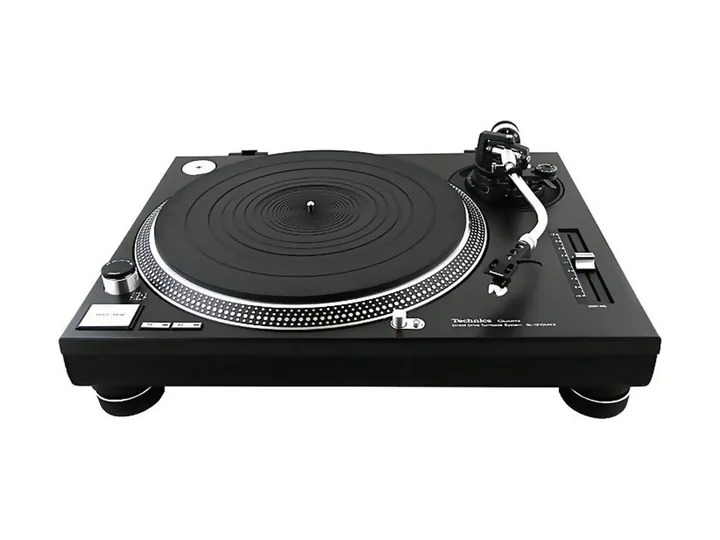 Technics SL-1210 MK2 Plattenspieler