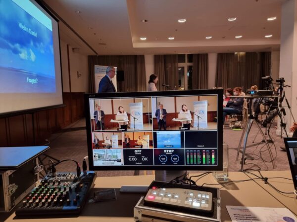 Online Seminar Technik mieten in Hamburg inklusive Aufbau
